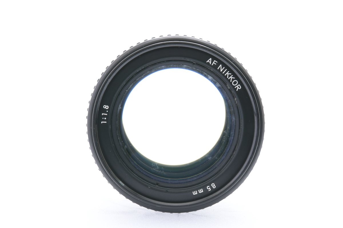 Nikon AF NIKKOR 85mm F1.8 Fマウント ニコン AF一眼レフ用 中望遠単焦点レンズ_画像2