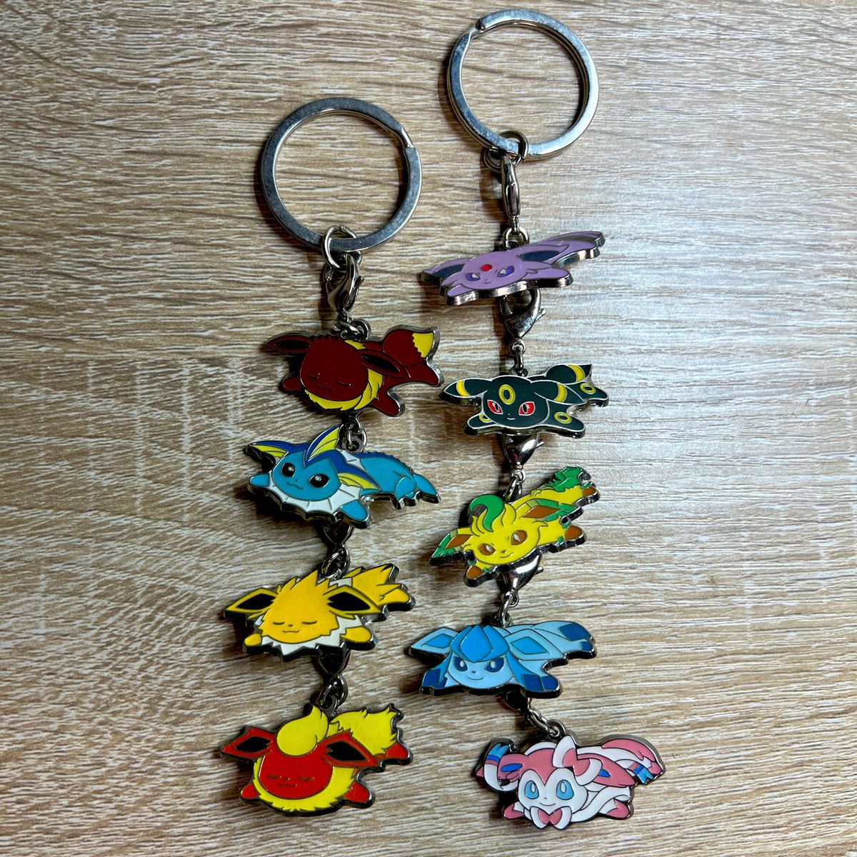 ブイズ くったり 3連キーホルダー 3点セット ポケモンセンター くったり 3連 キーホルダー チャーム ポケモン