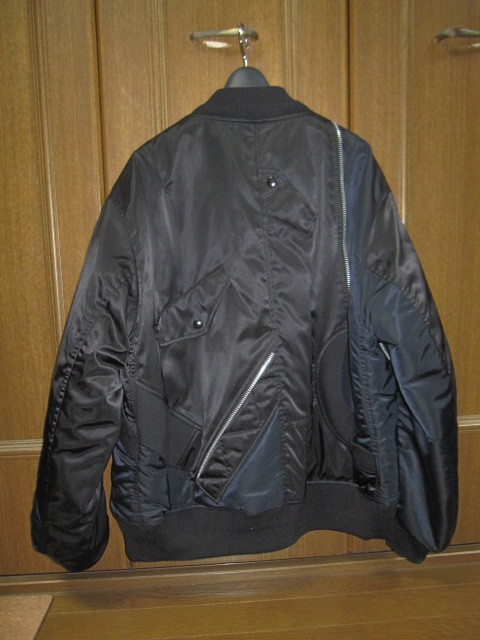 期間限定値下 試着のみ Undercoverism 解体MA-1 3(L) BLACK 期間限定値下 試着のみ Undercoverism 解体MA-1 3(L) BLACK