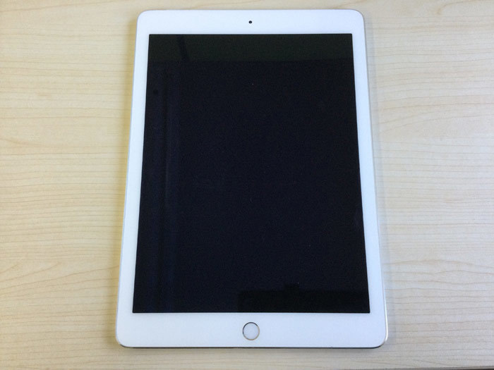 中古 iPad Air2 MGHY2J/A 64GB 送料無料 シルバー 9.7インチ （管理番号1001）_画像2