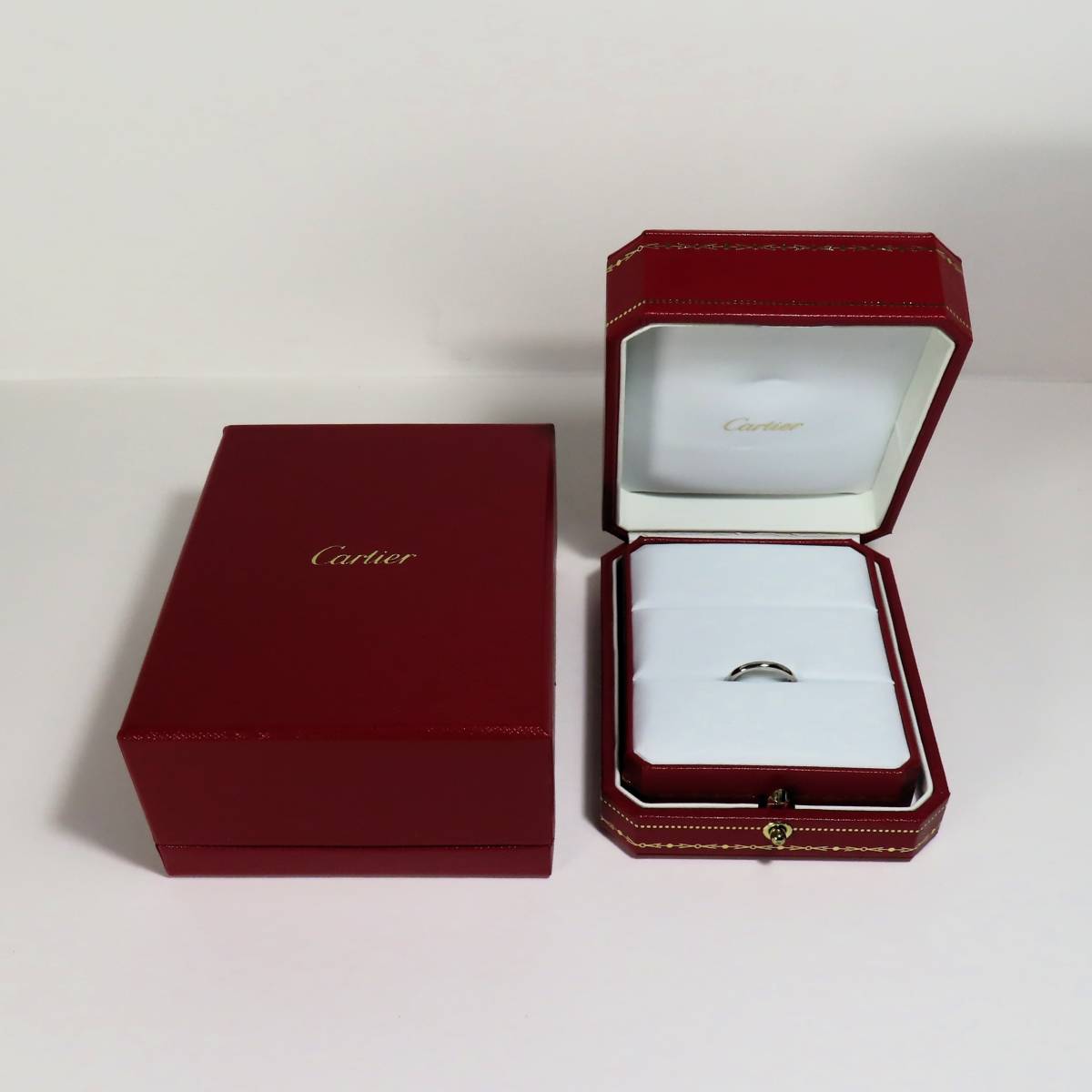 新品同様 美品 CARTIER 1895 WEDDING BAND カルティエ 1895 新品同様 美品 CARTIER 1895 WEDDING BAND カルティエ 1895
