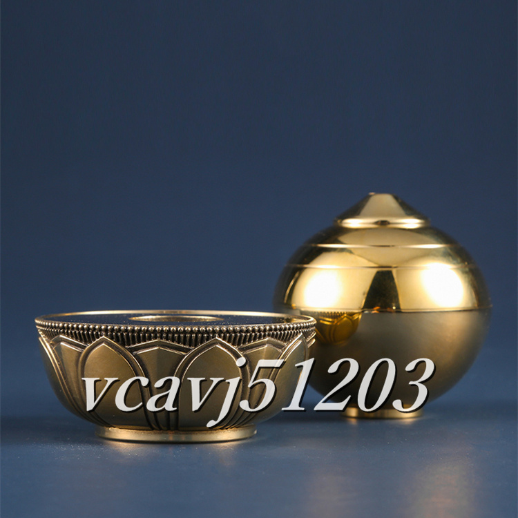 「密教法具 寺院仏具」極上品 宝珠壇灯 一対 仏教美術 仏具 真鍮製 磨き仕上げ 高さ7.5cm_画像2