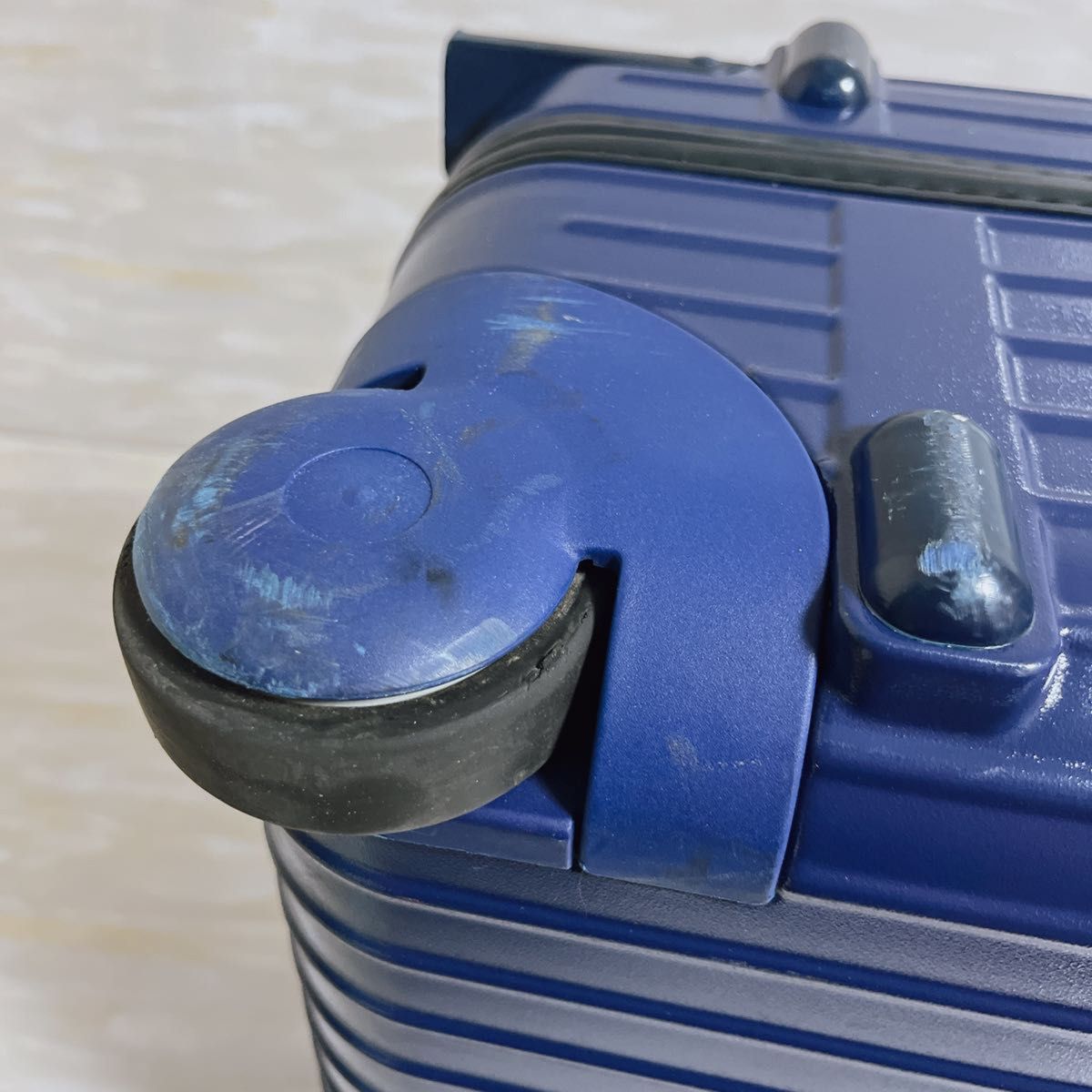 RIMOWA リモワ サルサ 82L 2輪 二輪 スーツケース ブルー|Yahoo RIMOWA リモワ サルサ 82L 2輪 二輪 スーツケース ブルー|Yahoo