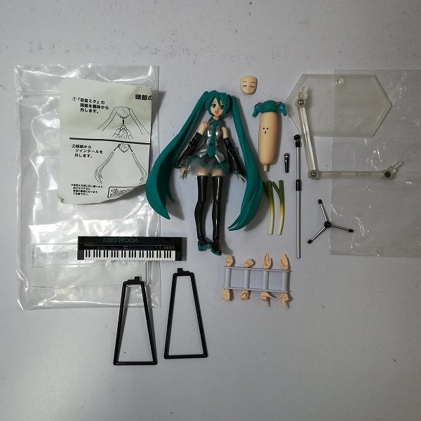 mBM843b [難有] マックスファクトリー figma 巡音ルカ 鏡音リン 鏡音レン 初音ミク / ライブステージ Ver. | フィギュア K_画像4