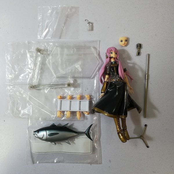 mBM843b [難有] マックスファクトリー figma 巡音ルカ 鏡音リン 鏡音レン 初音ミク / ライブステージ Ver. | フィギュア K_画像9