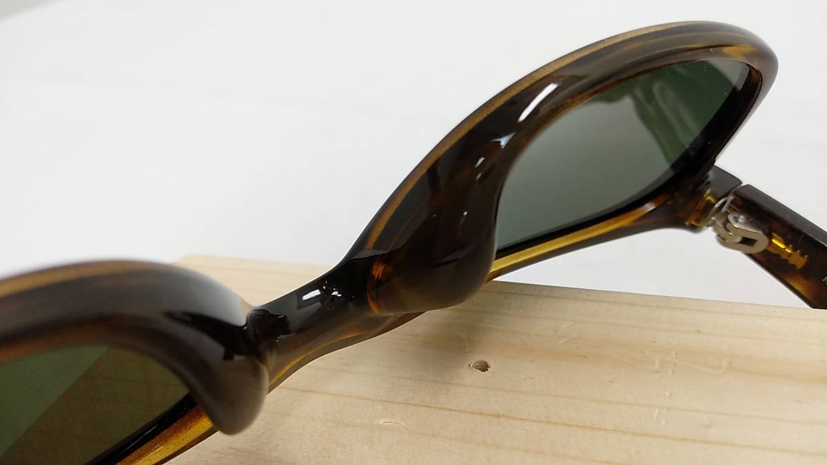 ◆◇中古品　RAYBAN レイバン　NEW WAYFARER サングラス　　RB2132-F,52□18　AA6-209◇◆_画像4