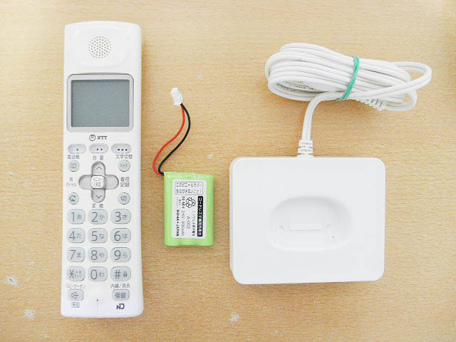 即決 送料込 充電池新品 NTT 2 4GデジタルコードレスTEL S3 即決 送料込 充電池新品 NTT 2 4GデジタルコードレスTEL S3