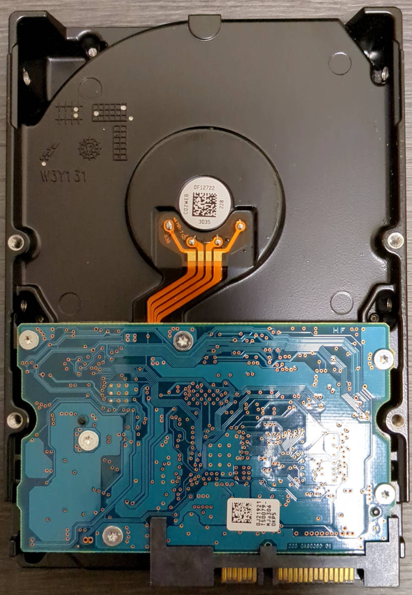 【1円スタート】東芝 3.5インチHDD DT01ACA300 [3TB SATA600 7200] 【送料無料】_画像4