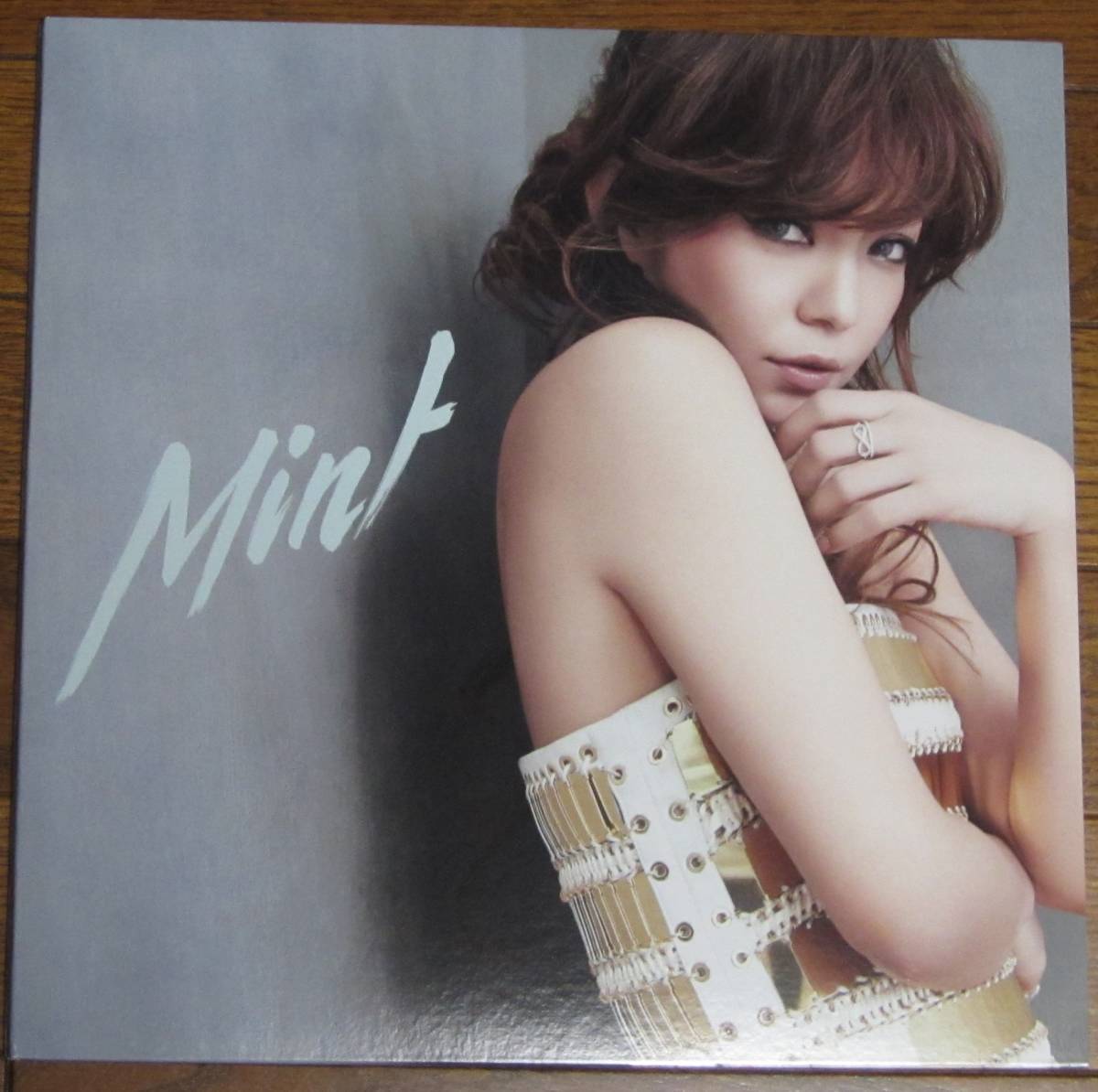 安室奈美恵 Mint 会場限定12インチレコード 和モノ Namie Amuro_画像2