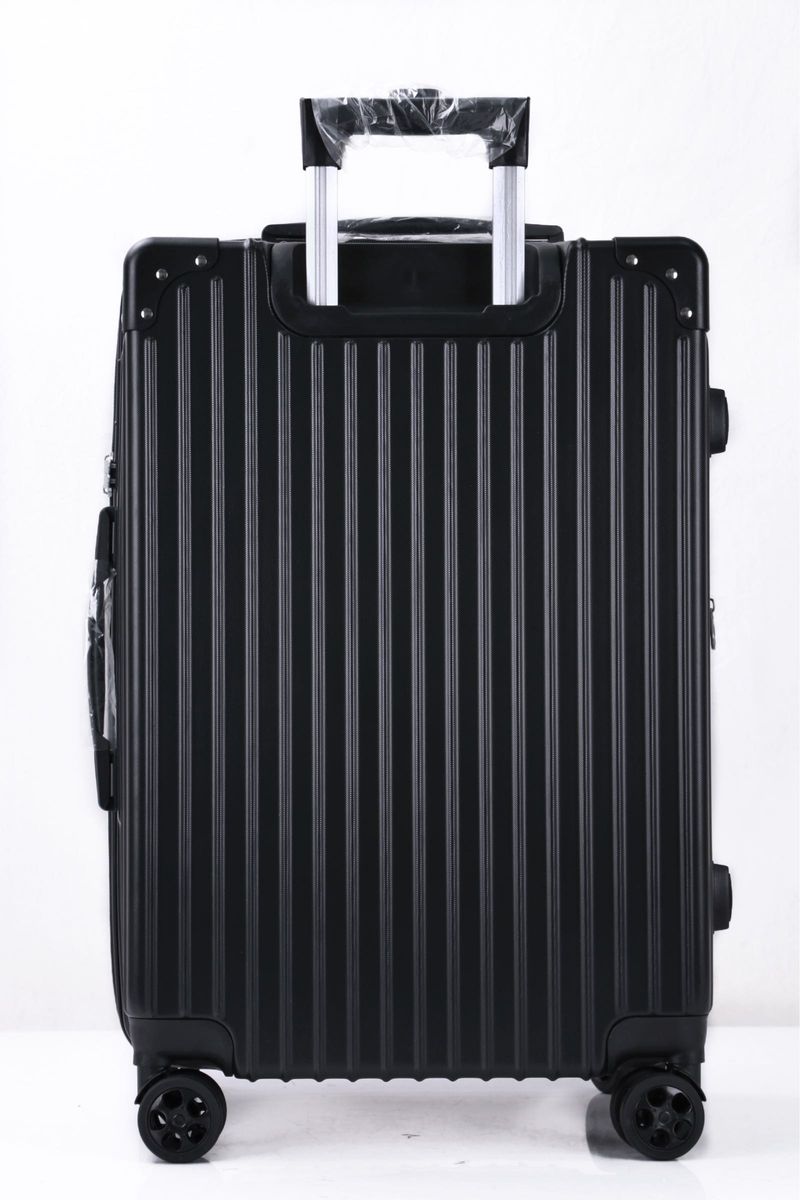軽量Lサイズ　静音8輪　TSAロック　キャリーバッグ　スーツケース　キャリーケース　ブラック