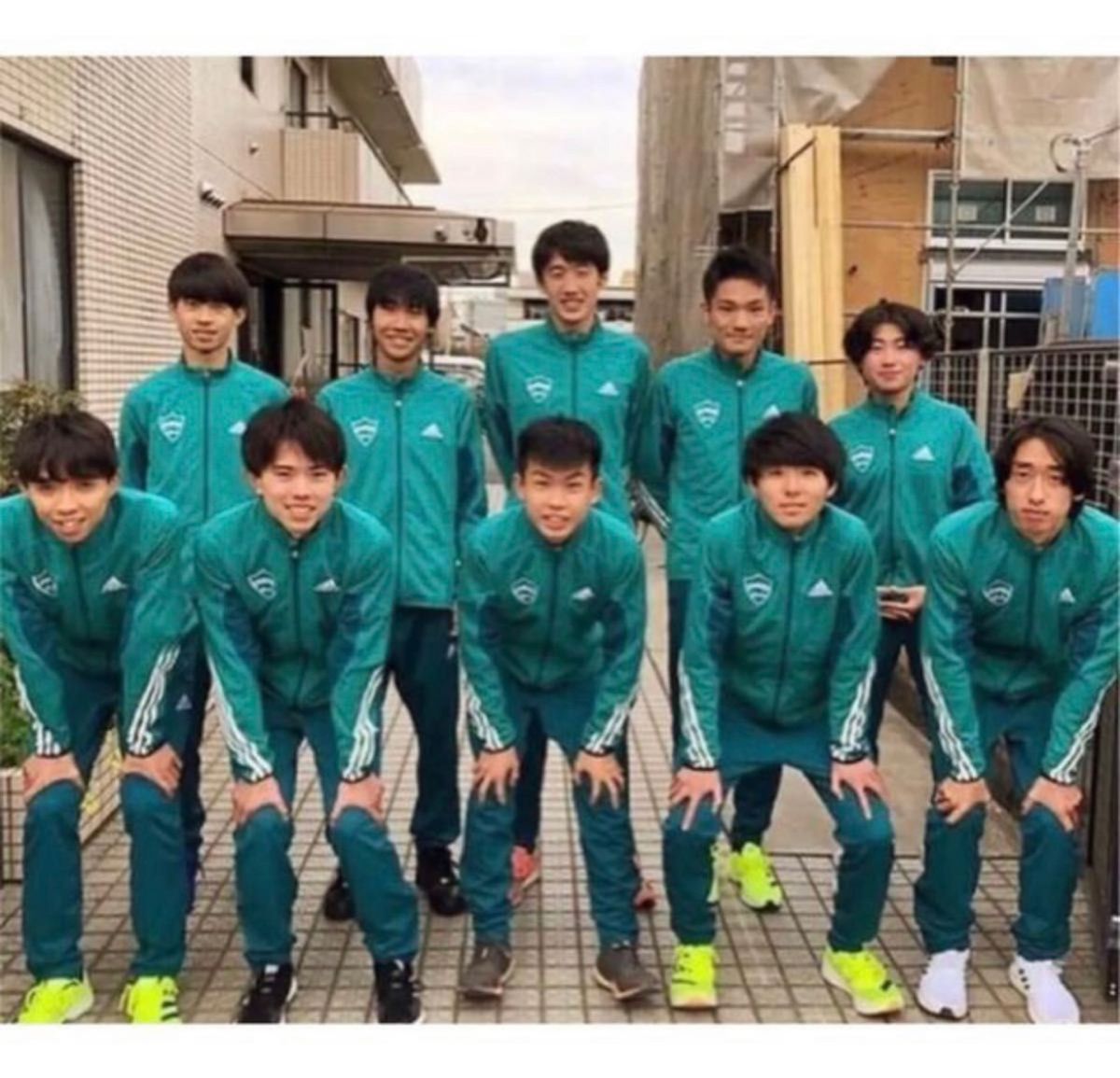 青山学院大学 陸上部モデル adidas社製 トラックジャケット 箱根 青山学院大学 陸上部モデル adidas社製 トラックジャケット 箱根