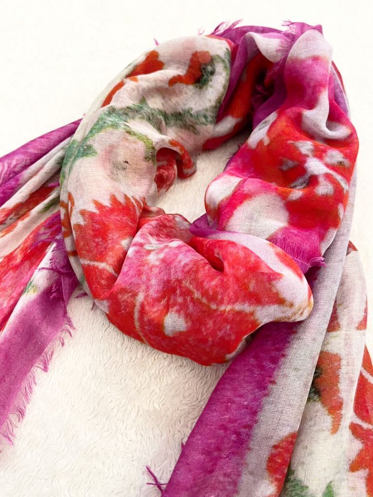 Altea イタリア製大判シルク混花柄ストール 赤 ピンク アルティア 正方形 スカーフ タグ付き_画像2