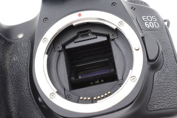 [Rank:AB] Canon EOS 60D DOUBLE ZOOM KIT 18-55mm,55-250mm IS 320EX BG-E9 付属品多 デジタル一眼レフ カメラ 動作良好 手ブレ補正 #3815_画像10