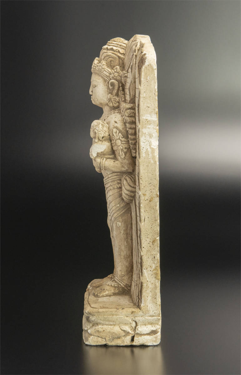 10世紀 石灰石雕神像 共箱 爪哇 印度尼西亚 ジャワ インドネシア Java_画像2