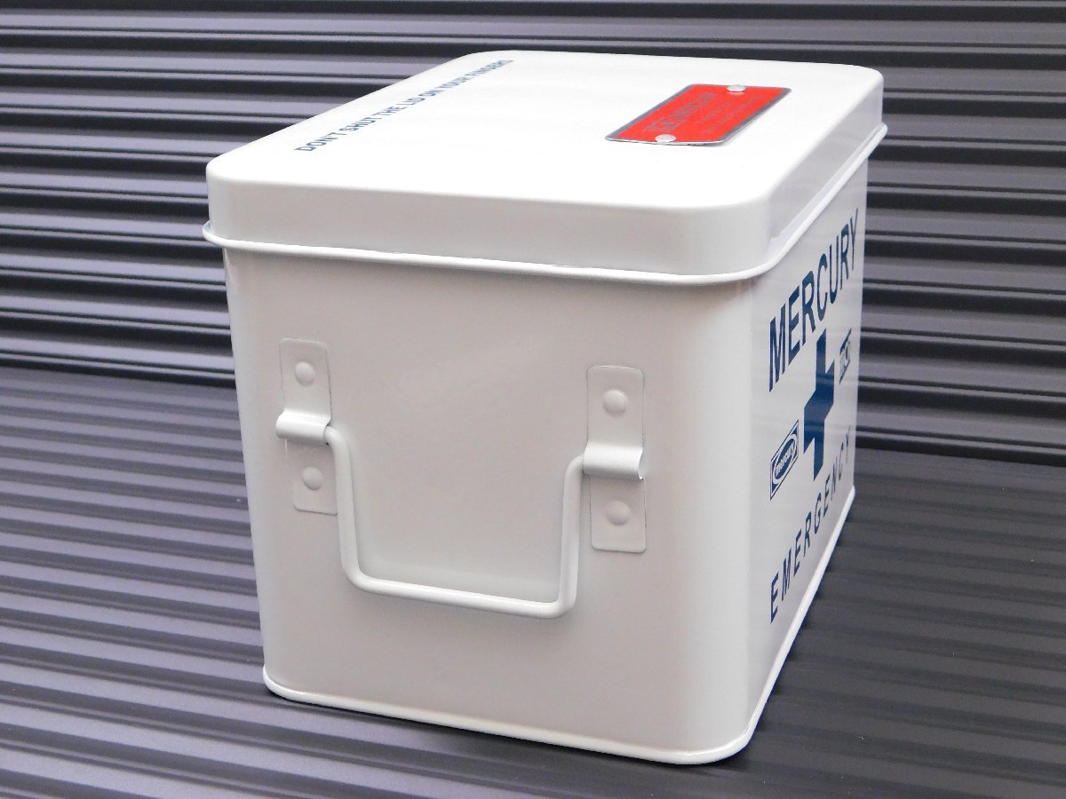 [MERCURY* Mercury ]*{ emergency box | white } ( product number MEBUEBWH) first-aid kit tin plate made in dust real 