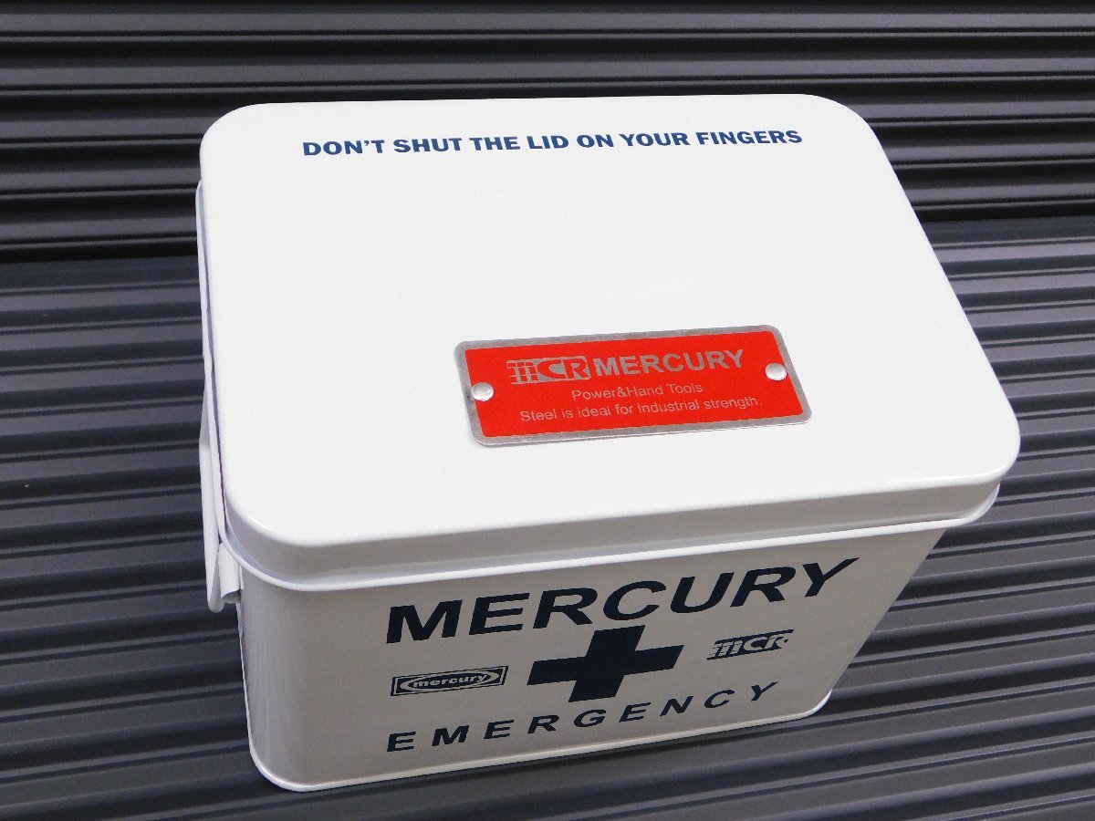 [MERCURY* Mercury ]*{ emergency box | white } ( product number MEBUEBWH) first-aid kit tin plate made in dust real 