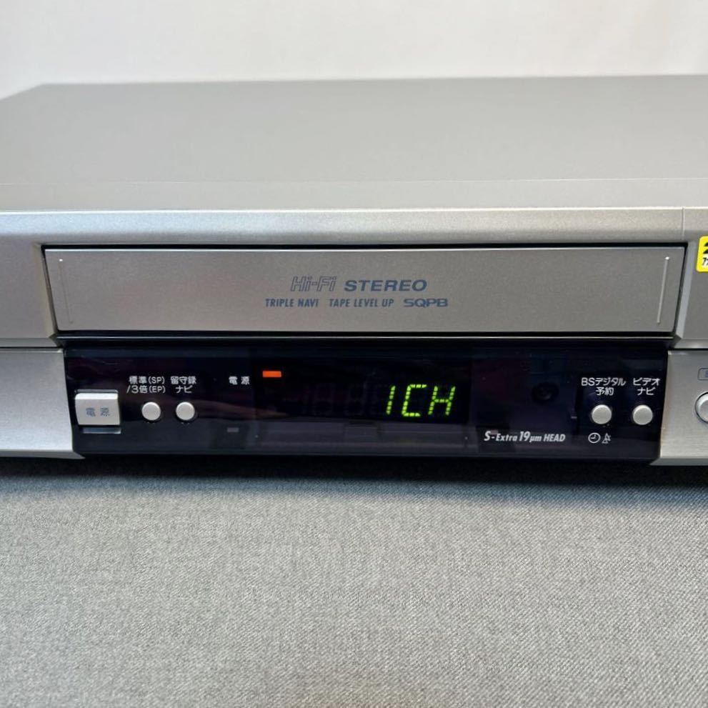 【未使用品】ビクター　VHS ビデオデッキ　HR-G13 Hi-Fi Gコード　録画　シルバー　初期動作保証のみ、保管品！_画像3