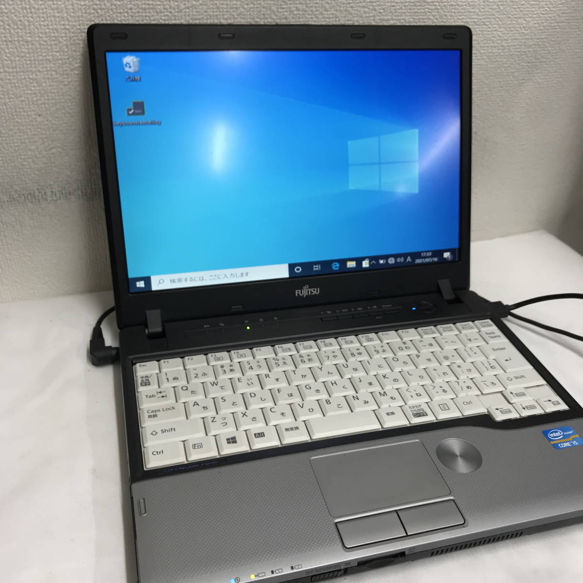 [Windows 11 PRO+ Office ] 中古 ノートパソコン 富士通 P772 [CPU i5-3340M/ メモリ 4GB] 管理番号2664_画像1