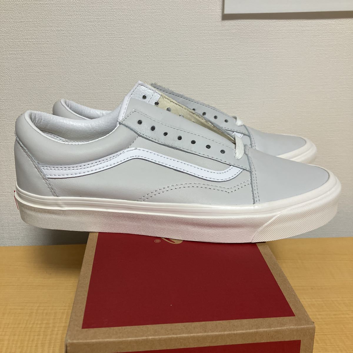 未使用28 バンズ　スニーカー　オールドスクール　レザー　vans アナハイムファクトリー限定　本革_画像4