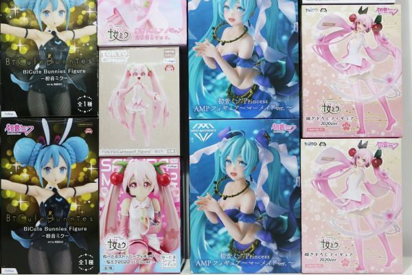 B984H 054 初音ミク AMP マーメイド BiCute Bunnies SPM 他 プライズフィギュア まとめて 計18個セット 中古未開封_画像2