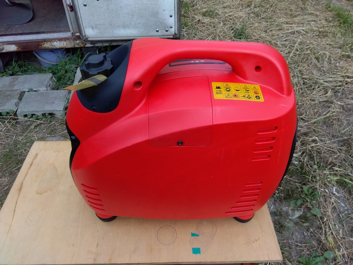 ◆☆彡正弦波インバーター内蔵　インバーター発電機 　1500W _画像4