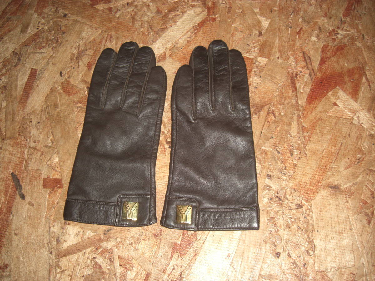  leather gloves . for lady initial Y JQ