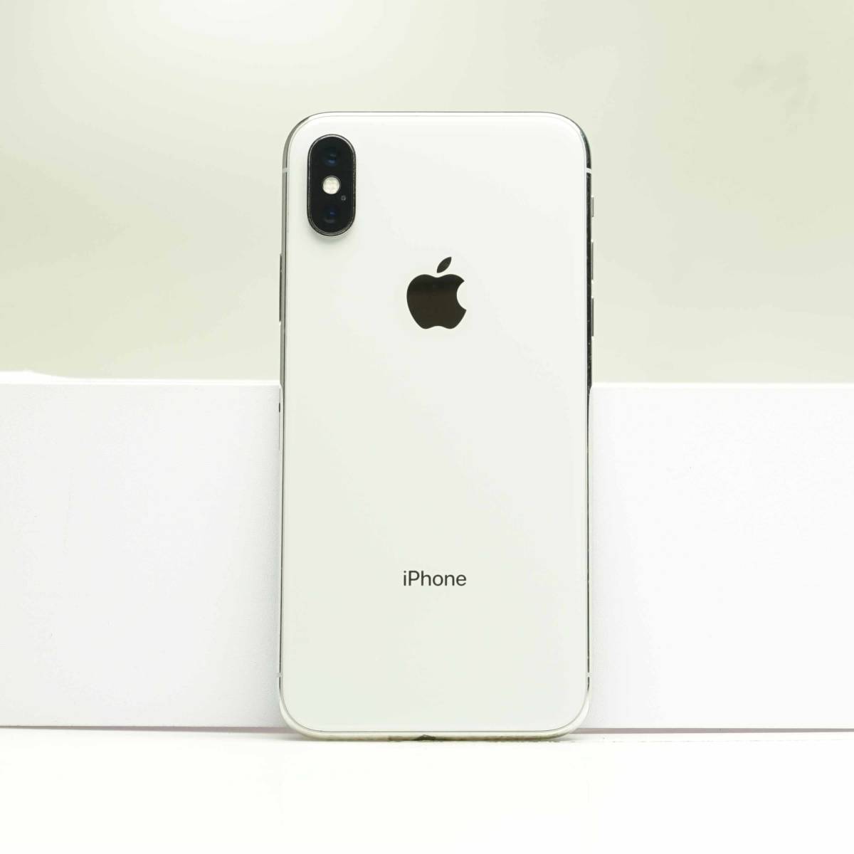 iPhone X 64GB シルバー MQAY2J/A SIMフリー 訳あり品 中古本体 白ロム_画像1