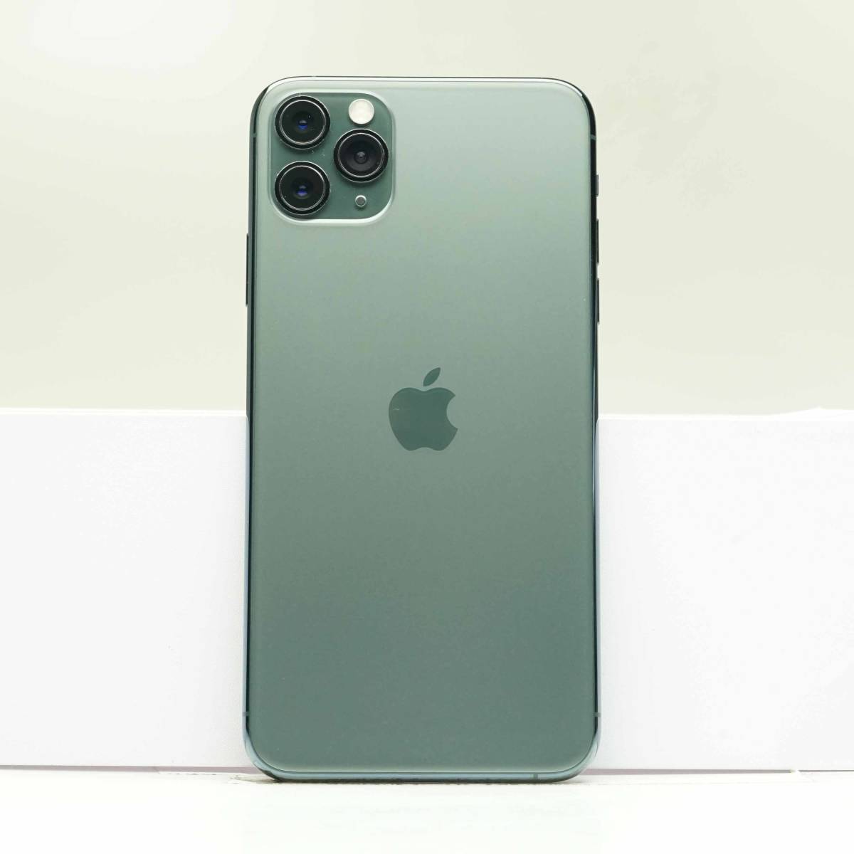 iPhone 11 Pro Max 256GB ミッドナイトグリーン SIMフリー 訳あり品