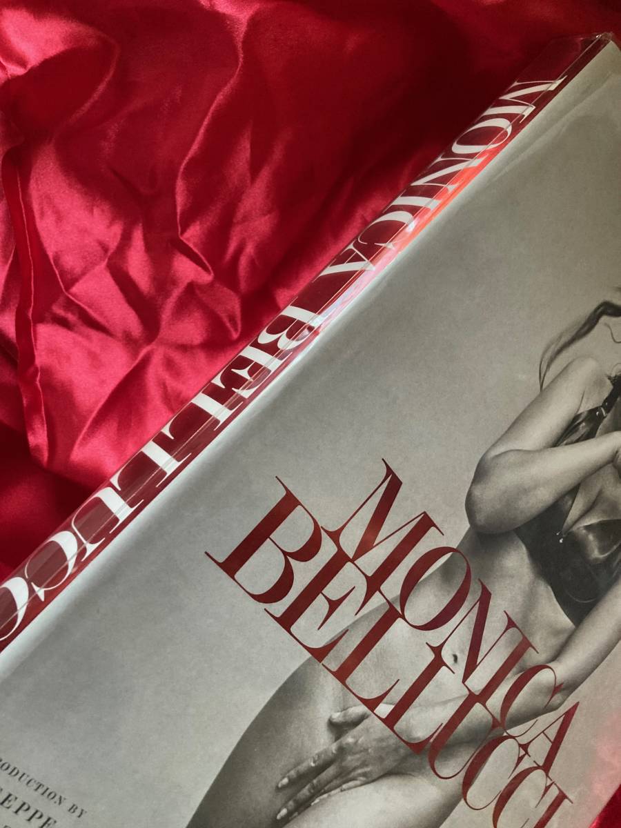 極美品】モニカ ベルッチ フォトブック 写真集 Monica Bellucci 極美品】モニカ ベルッチ フォトブック 写真集 Monica Bellucci