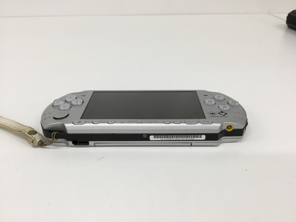 ●営MN130-60 【通電確認済み】 PSP 本体 PSP-3000 KINGDOM HEARTS EDITION キングダムハーツ バースバイスリープ PSP専用 ケース付き KH_画像4