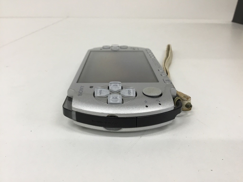 ●営MN130-60 【通電確認済み】 PSP 本体 PSP-3000 KINGDOM HEARTS EDITION キングダムハーツ バースバイスリープ PSP専用 ケース付き KH_画像8