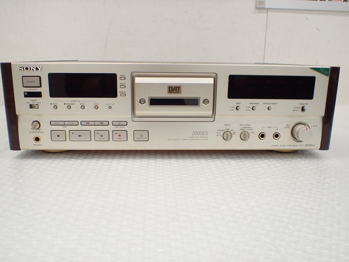 ☆D566-120　SONY/ソニー　DTC-2000ES DAT テープ デッキ 音響機材 中古現状品　1993年発売　DATデッキ　直接引き取り歓迎_画像6