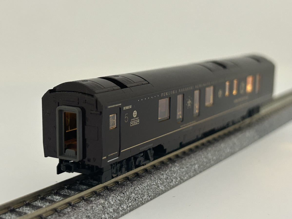 マイネ77-7005 5号車 室内灯入 単品 KATO 10-1519 クルーズトレイン「ななつ星in九州」8両セット ばらし品_画像2