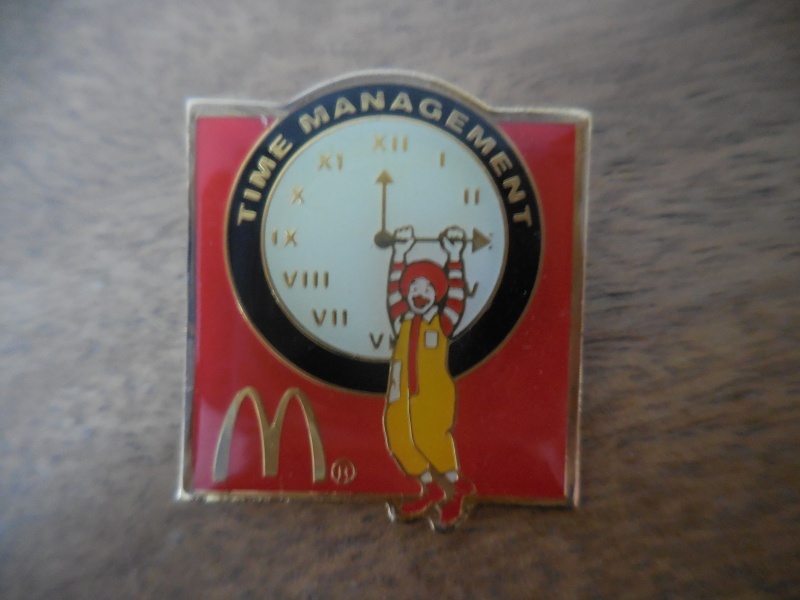 フランス☆古いピンズ【McDonald's TIME MANAGEMENT】カナダ ピンバッジ ピンバッチ PINS マクドナルド　ドナルド 時計_画像1