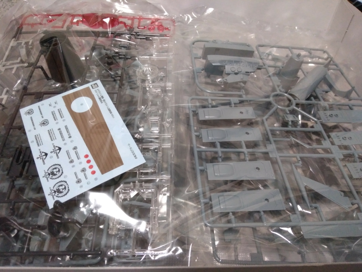 Unassembled / 1/1000 /地球聯合會Andromeda第一艘船仙女座電影效果Ver / ANDROMEDA / Yamato 2202 /電影效果 原文:未組立 / 1/1000 / 地球連邦アンドロメダ級一番艦 アンドロメダ ムービーエフェクト Ver / ANDROMEDA / ヤマト 2202 / Movie Effect