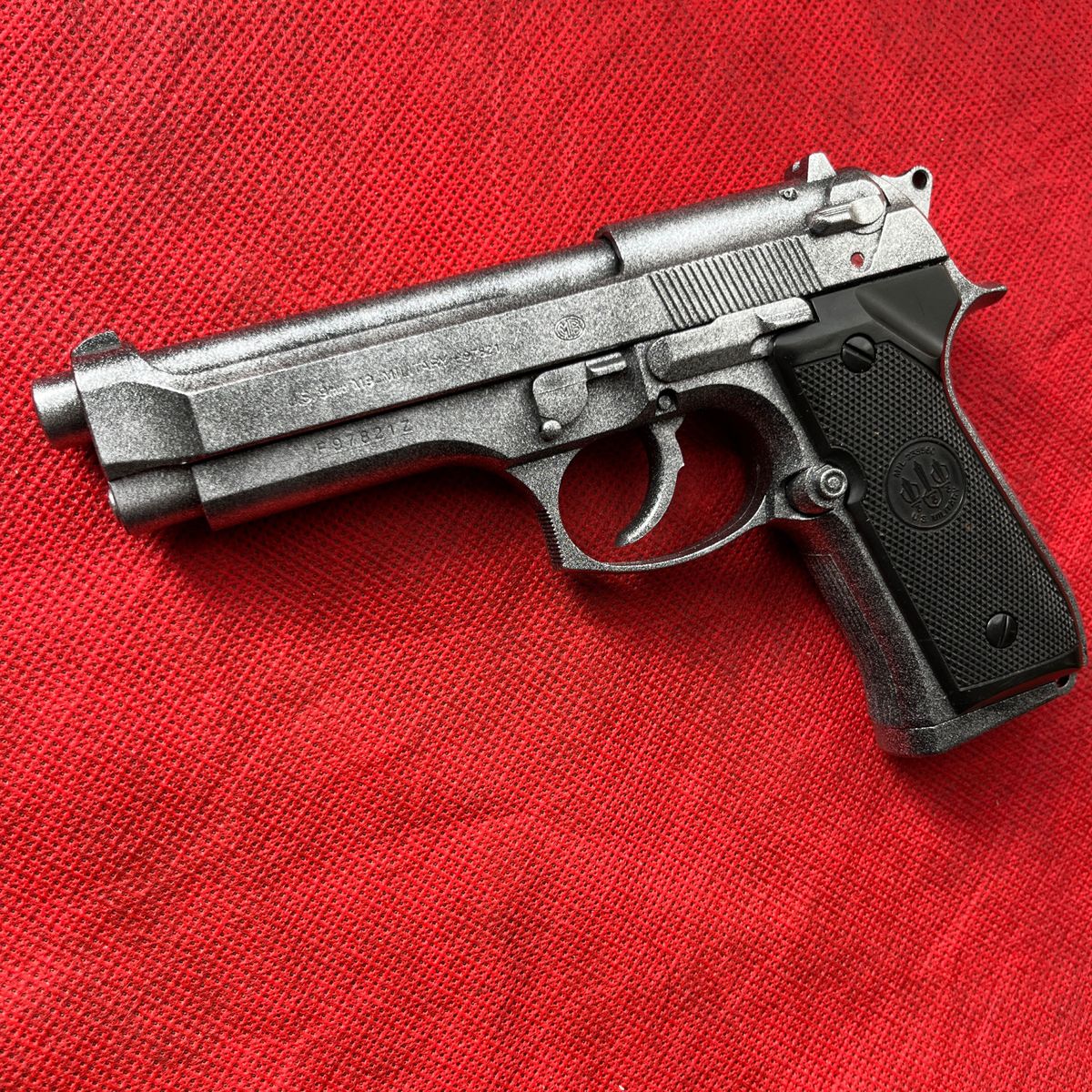 WA ベレッタM92FS ダメージ塗装仕 東京マルイ ベレッタM92F シルバーダメージ塗装 エアガン|Yahoo