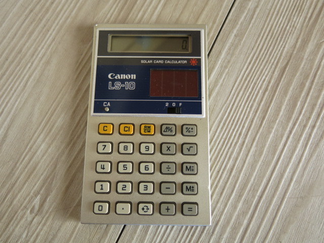 * secondhand goods * Canon* Canon [LS-10] solar card calculator * retro * electron count machine * thin type * pocket * Vintage 