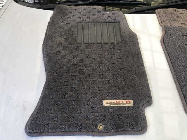 NISSAN genuine SKYLINE GTR GT-R R33 BCNR33 floor mat 日産 純正 スカイラインGTR フロアマット_画像3