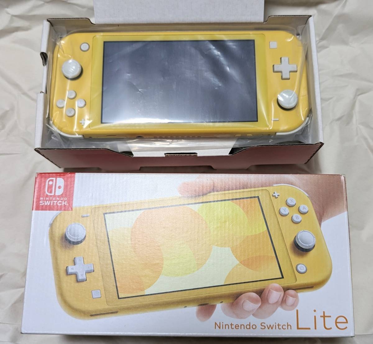 任天堂 Nintendo Switch Lite 本体 イエロー ニンテンドースイッチ