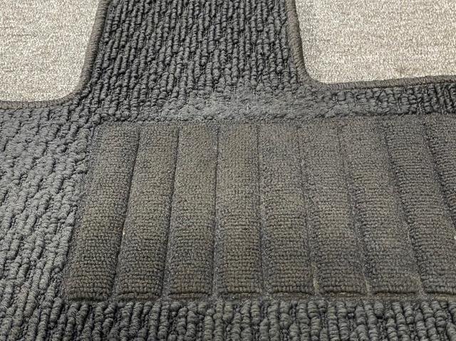GR86 3BA-ZN8 оригинальный коврик на полу комплект ( ковровое покрытие / салон 