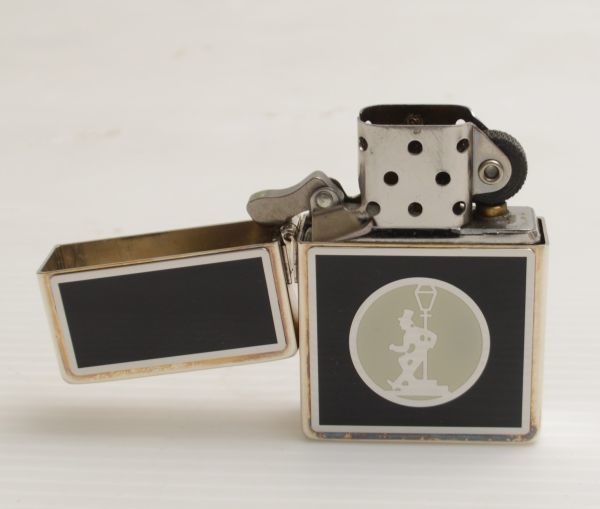 N739M83T//ZIPPO ジッポ 1935 REPLICA レプリカ ドランカー ジッポライター オイルライター 喫煙具　※現状品※劣化あり_画像4