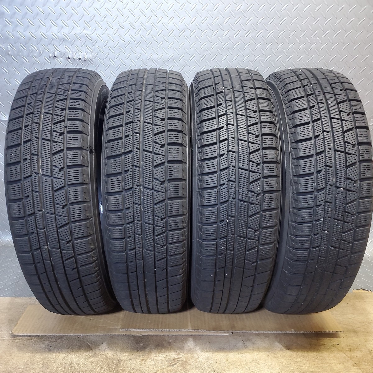 【完全売り切り】YOKOHAMA ヨコハマ ice GUARD アイスガード ig50 175/65R15 84Q 20年製 スタッドレスタイヤ4本 残溝6.8ミリ N12_画像1