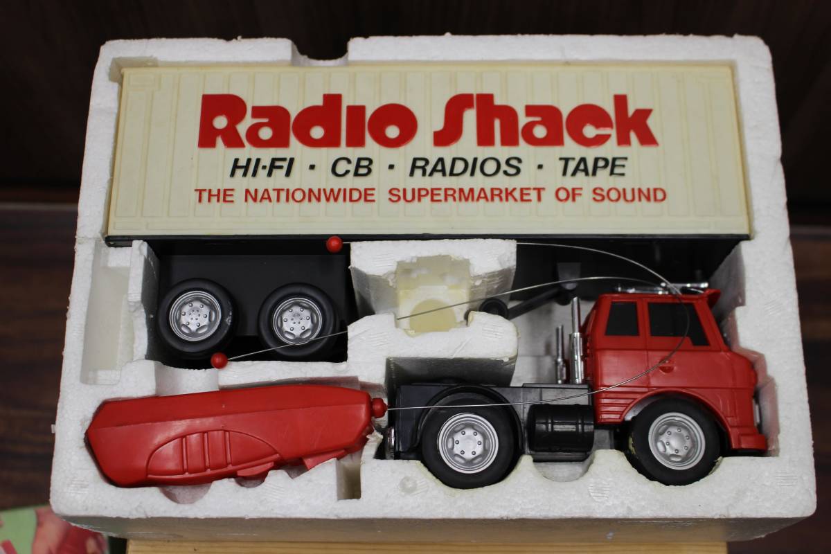 ★【中古 ジャンク扱い】激レア！？ Radio Shack Tractor/Trailer/Truck　海外のおもちゃ ラジコン 60-3012【Y311221】★_画像3