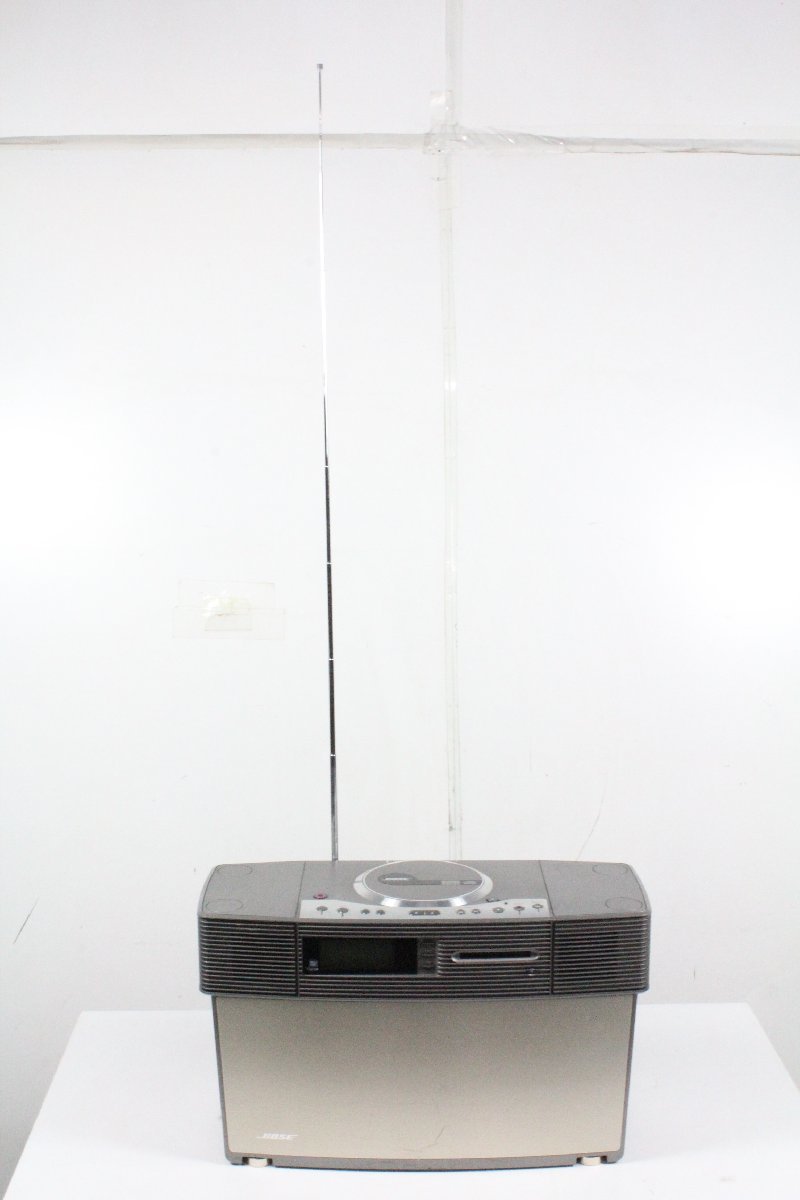 BOSE Virtual Imaging Array STEREO MUSIC SYSTEM MODEL VIA CD/MD/FM/AM プレーヤー 【ジャンク品】_画像1