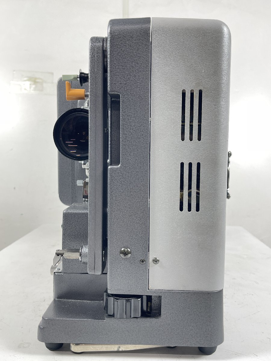 Yahoo!オークション - ELMO XP-550 16mm クセノン映写機 Yahoo!オークション - ELMO XP-550 16mm クセノン映写機