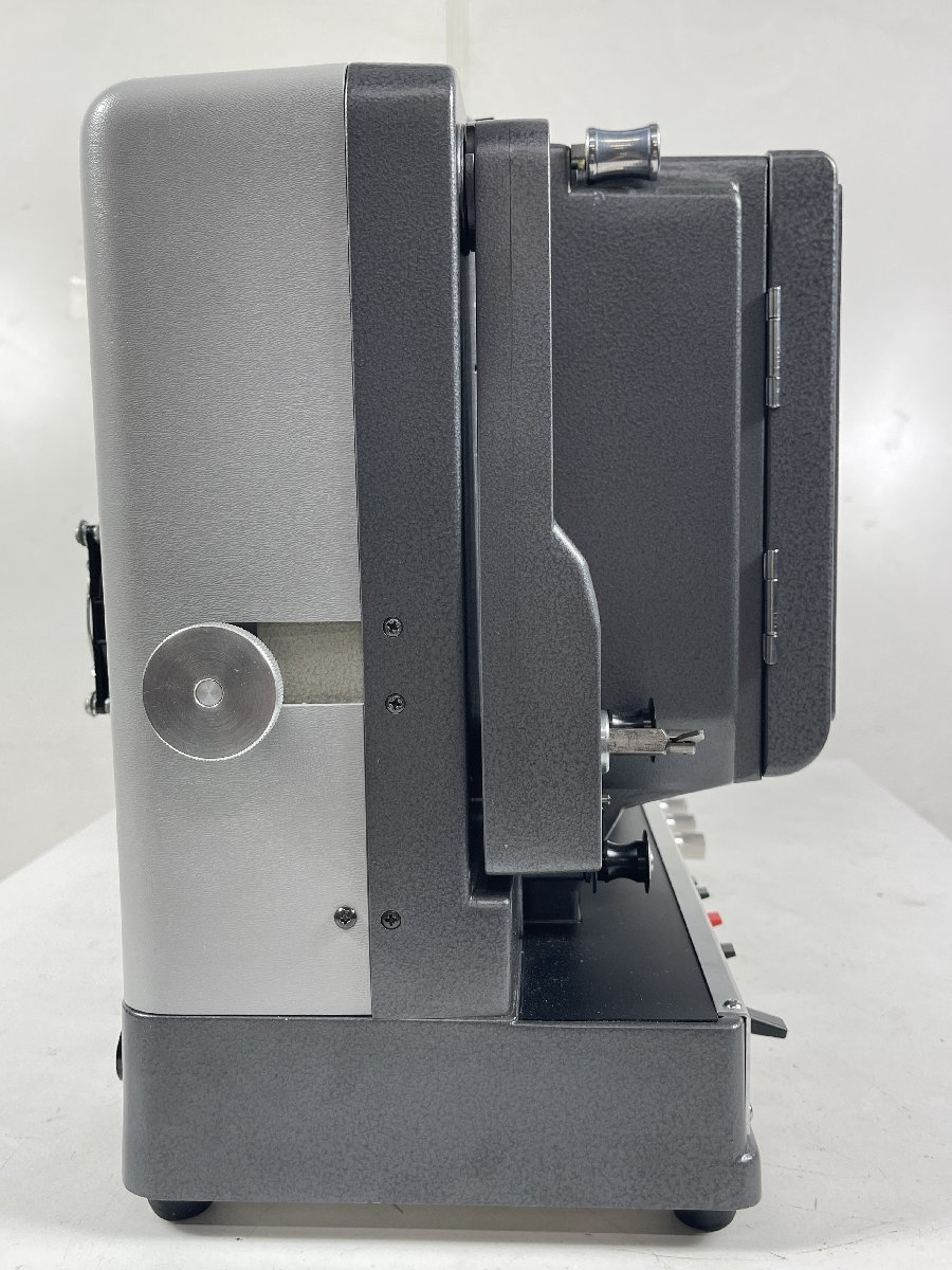 Yahoo!オークション - ELMO XP-550 16mm クセノン映写機 Yahoo!オークション - ELMO XP-550 16mm クセノン映写機