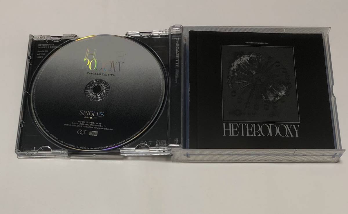 THE GAZETTE ガゼット CD 3枚組 ベストアルバム HETERODOXY - 3 DIVIDED CONCEPTS 通常盤 ★即決★ 全曲リマスタリング 2022_画像3