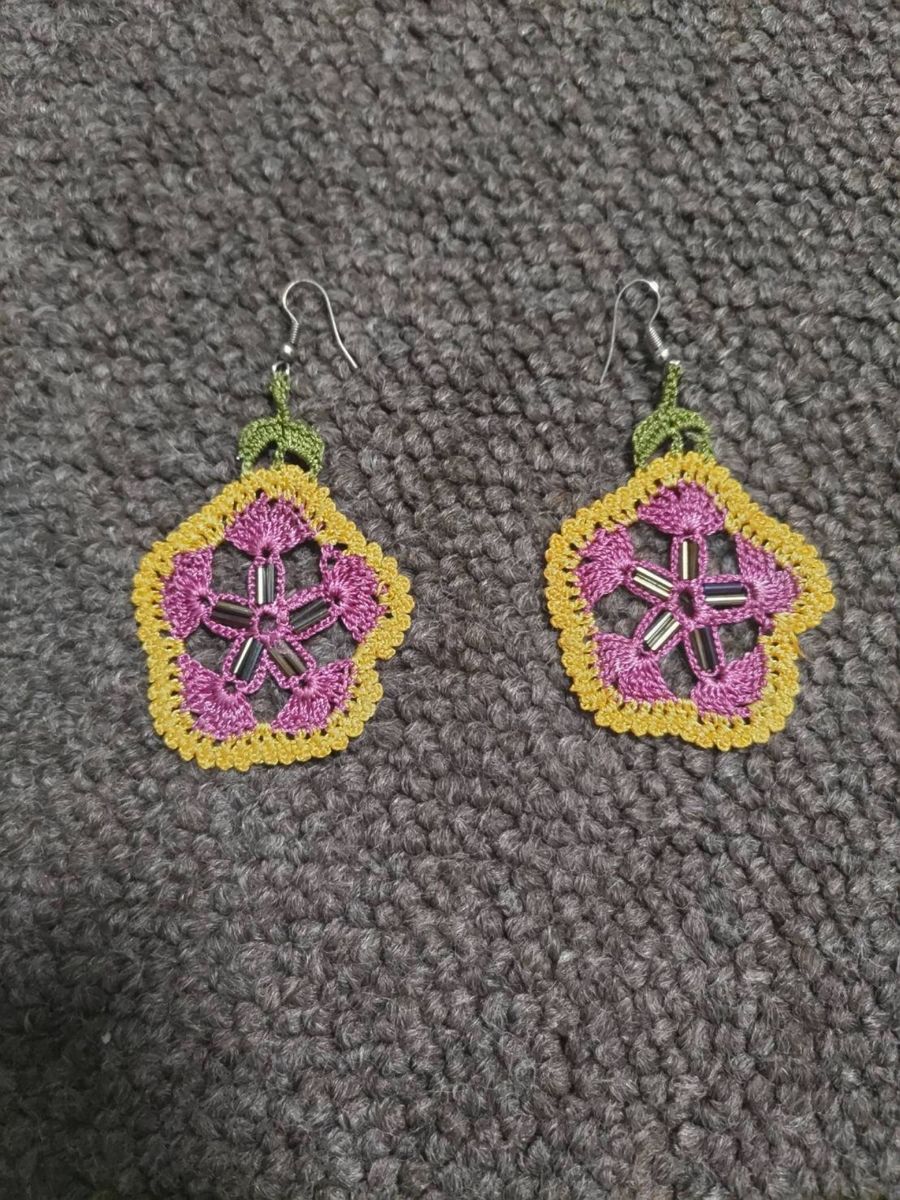 トルコ雑貨　ハンドメイド　オヤ刺繍　ベリーダンス　ジプシー　イヤリング　アクセサリー