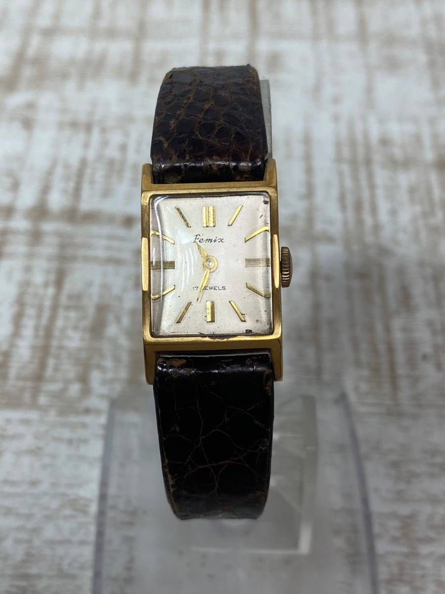 ★a-55　Femix 時計 腕時計 レディース腕時計 ホワイト/ゴールド 43852 17石 K18 刻印有 革ベルト_画像1