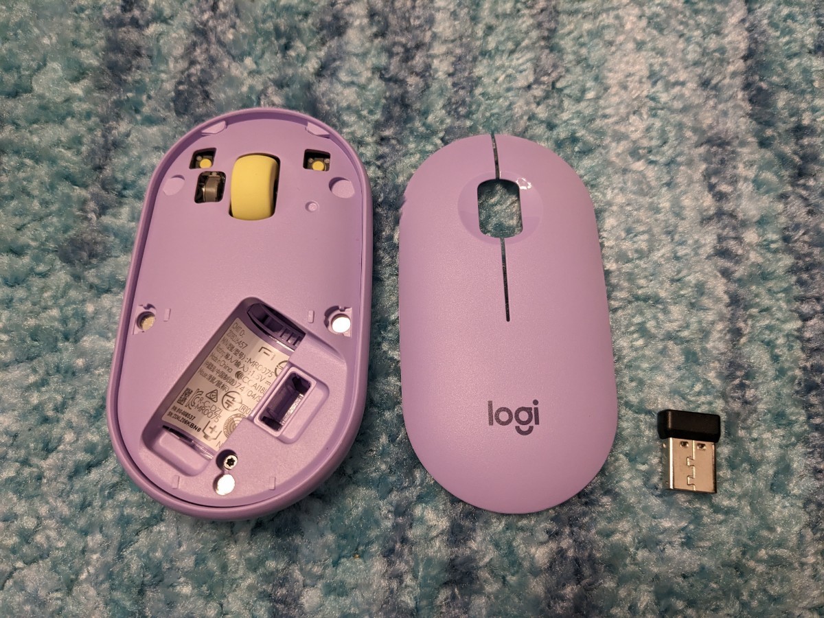 0511u1717　ロジクール ワイヤレスマウス 無線 マウス Pebble 薄型 静音 Bluetooth ワイヤレス 左右対称型 M350 同梱不可_画像1